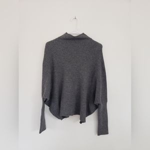 Womens Gray Sweater, Xs/s, Sugar & Lips Brand.
